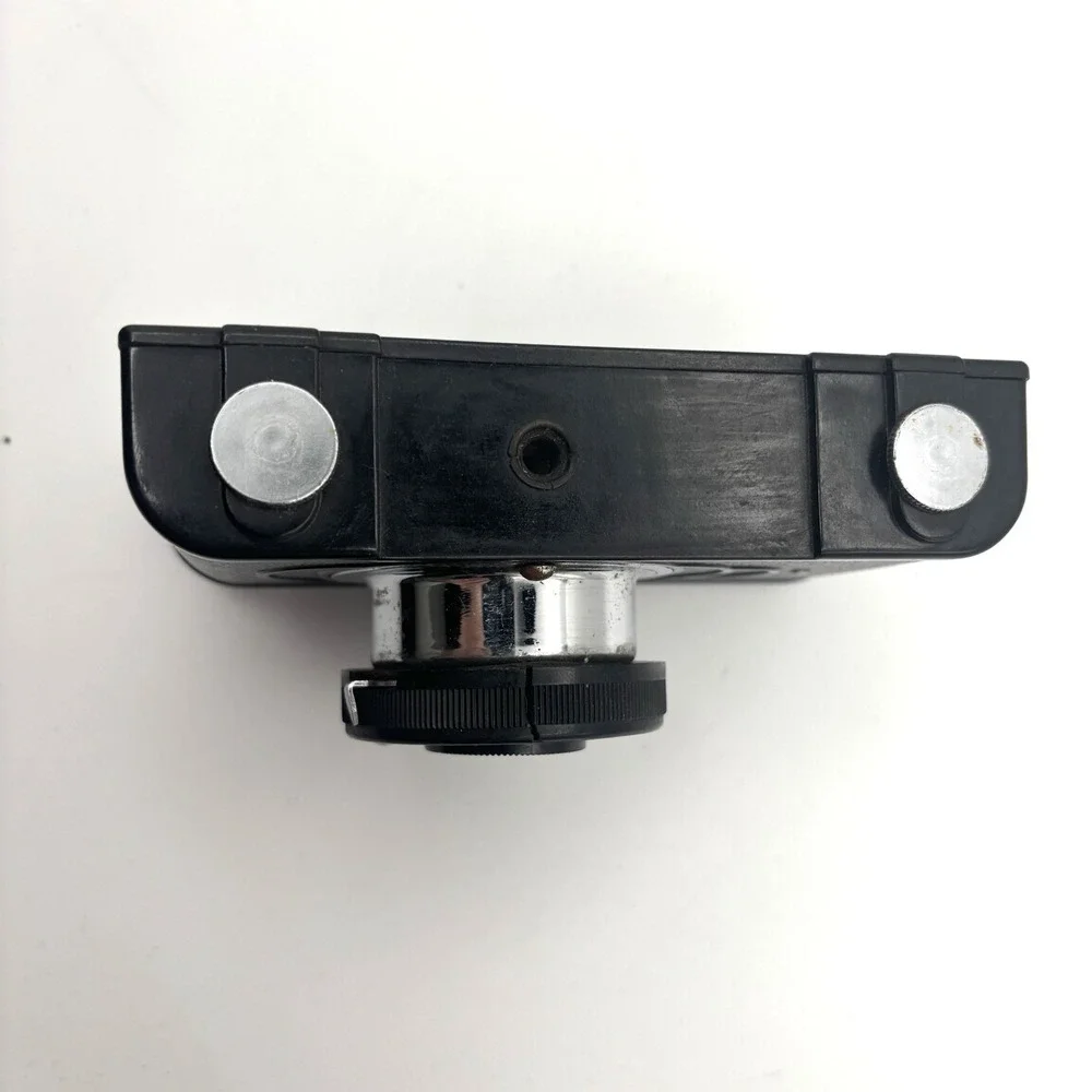 VINTAGE 1950s SPARTUS MINIATURE 35mm CAMERA UNTESTED.